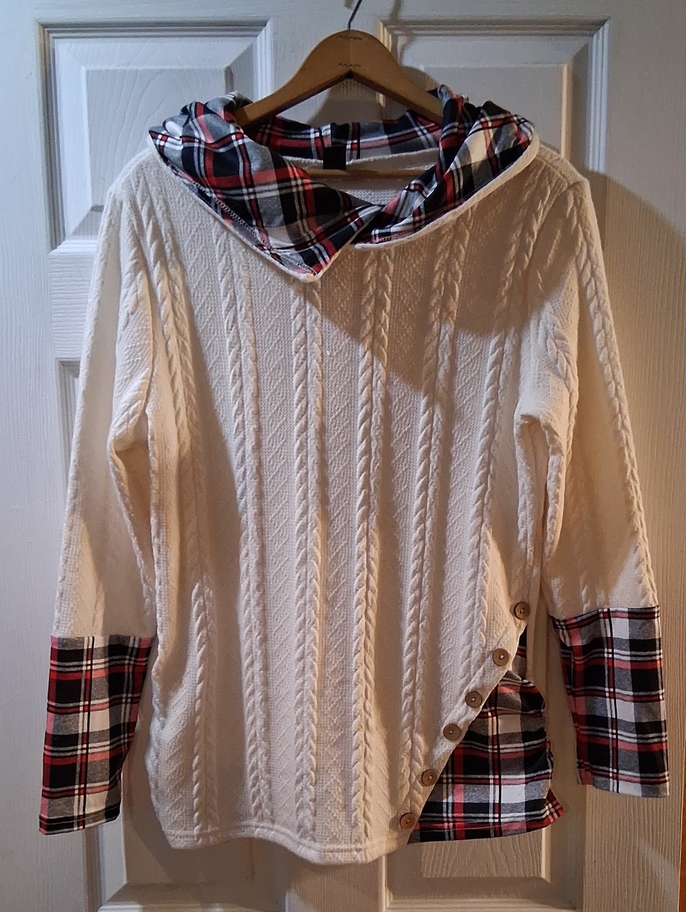 SHEIN Cream Cable-Knit Hoodie Sweater with Red Plaid Trim Soft Stretchy